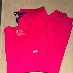 Figs Vibrant Pink Scrub Set